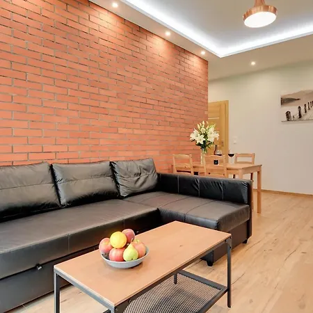 Apartment - Free Private Parking Gdansk
